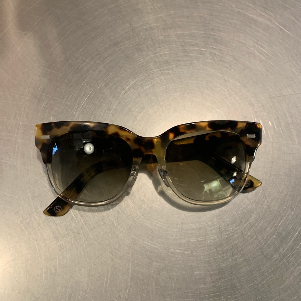 Gucci Sunglassss